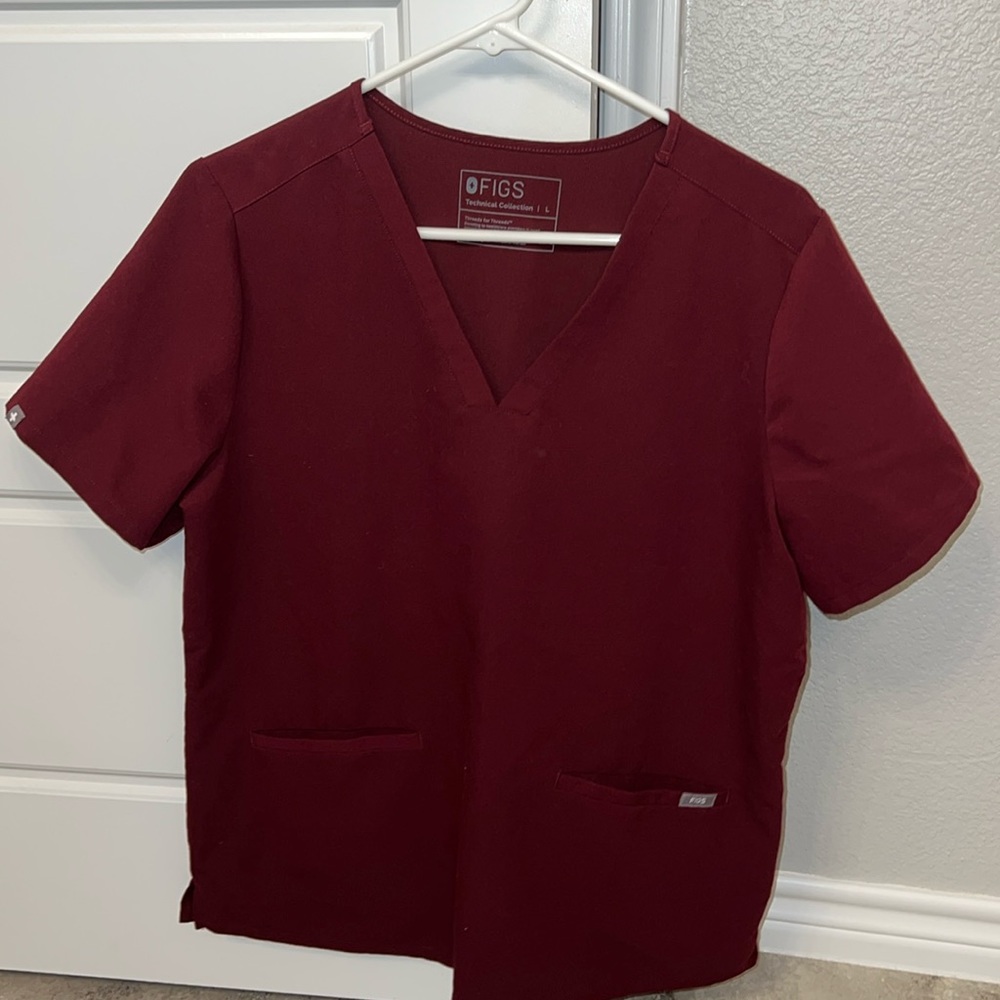 Figs Scrub Size L in Burgundy